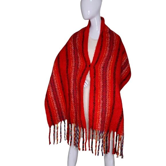 Modena NWT Fringe Scarf Blanket Plaid Red Black - Picture 3 of 13